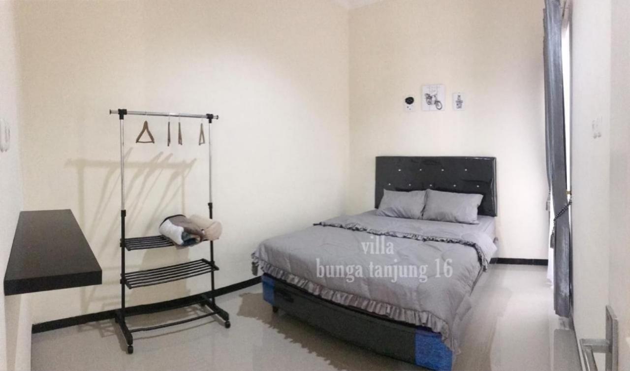 Villa Syariah Bunga Tanjung 16 Batu  Buitenkant foto